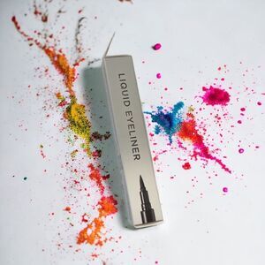 Billion Dollar Beauty Liquid Eyeliner Black NIB NWT!